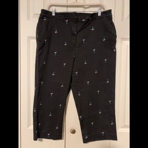 Black martini Capri pants